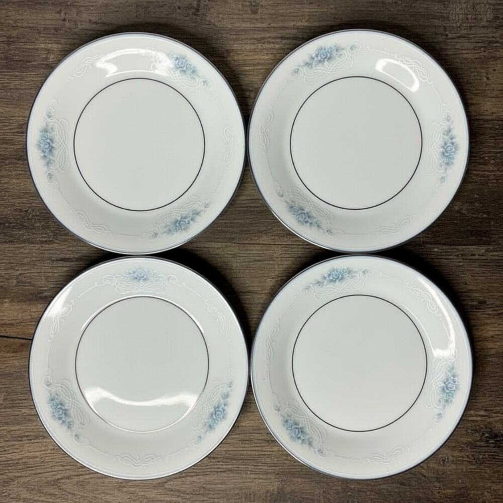 Vintage NORITAKE CHADBOURNE Set of 4 Bread & Butter Plates Blue Floral 6.25"